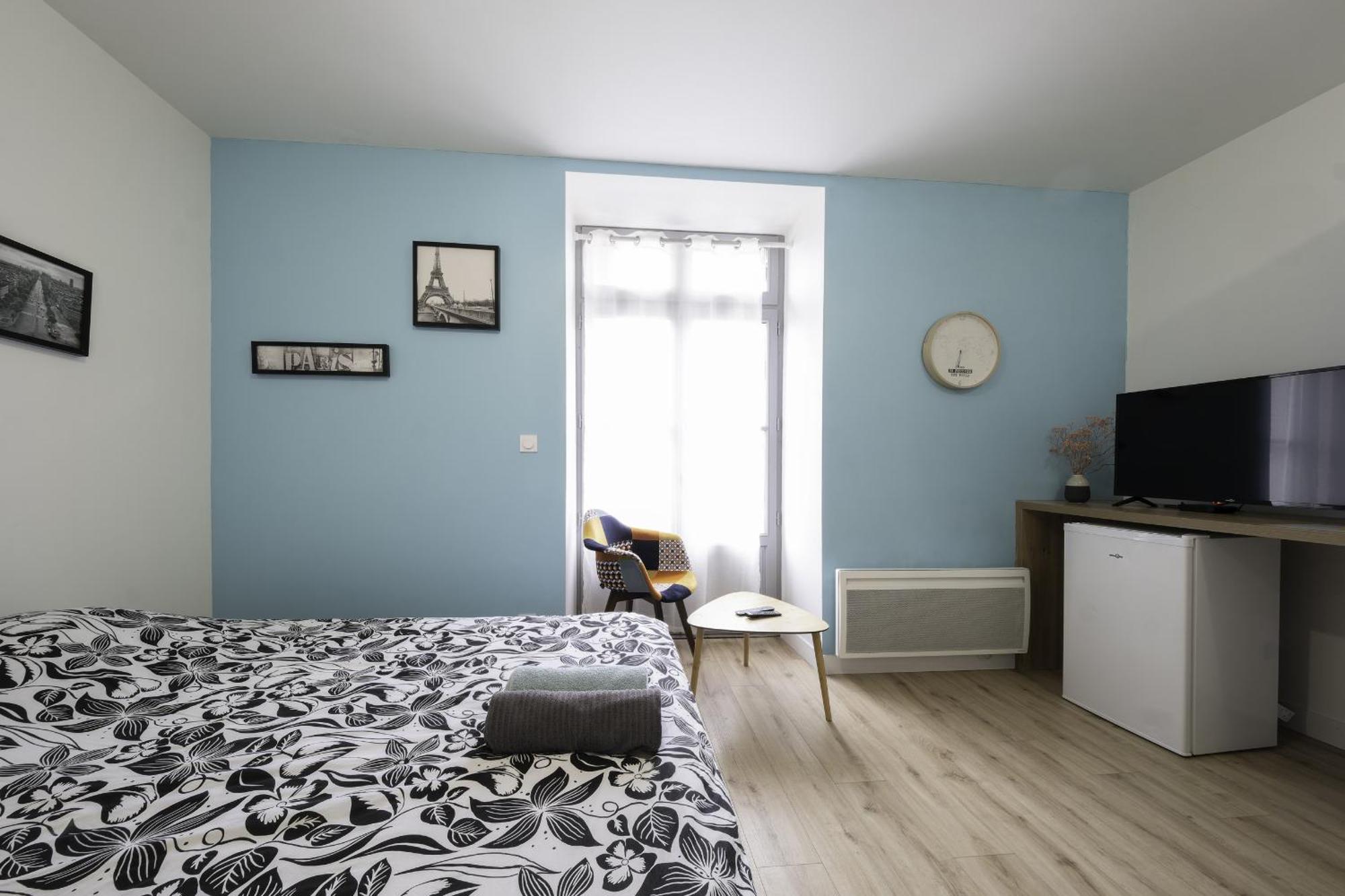 Segre Centre ✰ Studio ✰ 24M² ✰ Cuisne ✰ Wifi ✰ Tout Neuf! Exterior foto